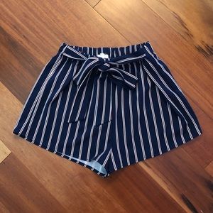 Paper bag tie-front striped shorts